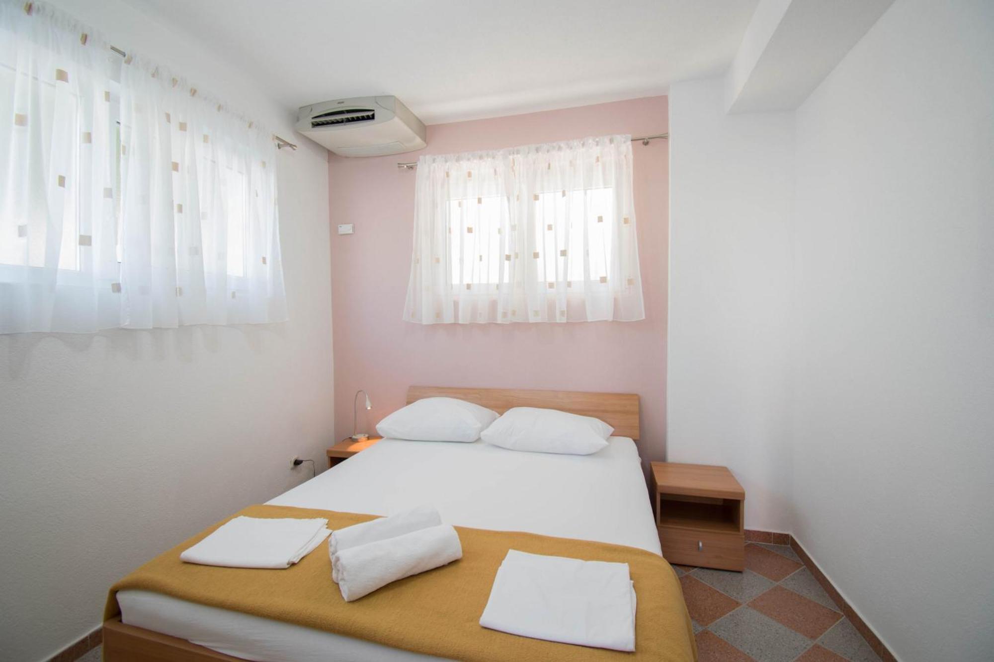 Villa Kameni Dvori Baska Voda Room photo