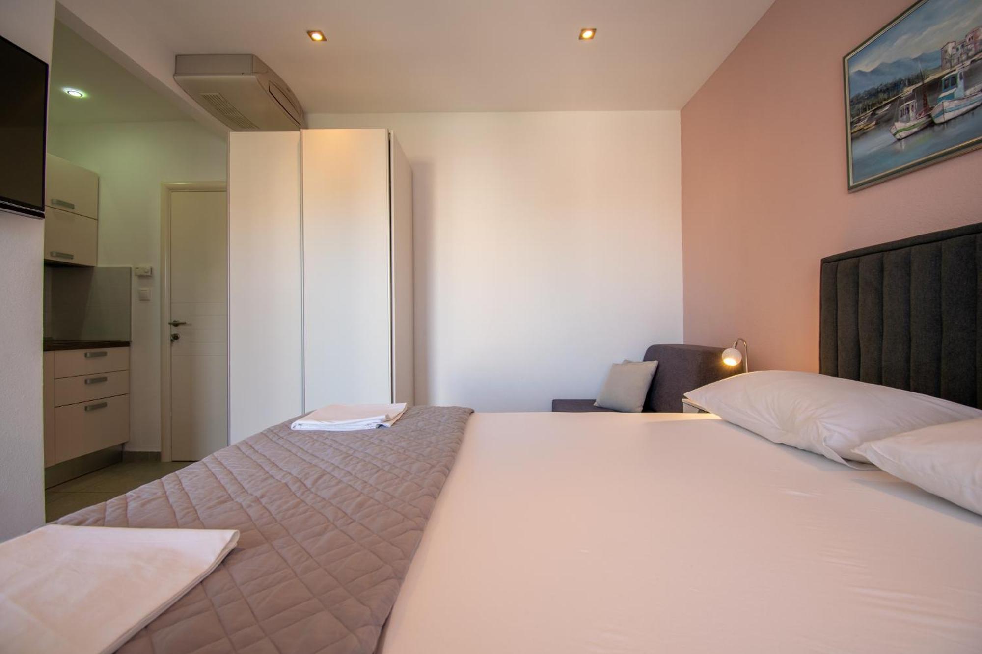 Villa Kameni Dvori Baska Voda Room photo